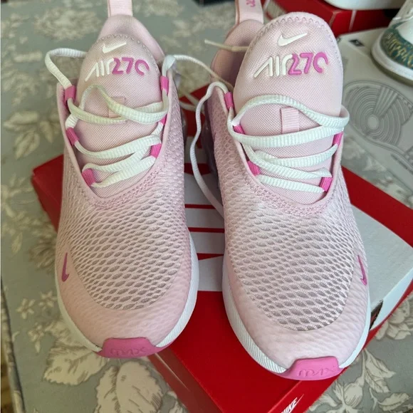 Nike AirMax 270 youth 1.5 pink foam - Picture 1 of 5